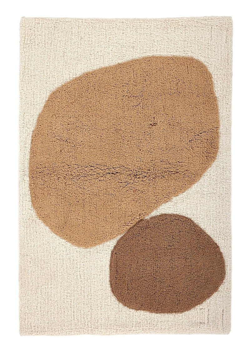 Two Stones Sand Bath Rug