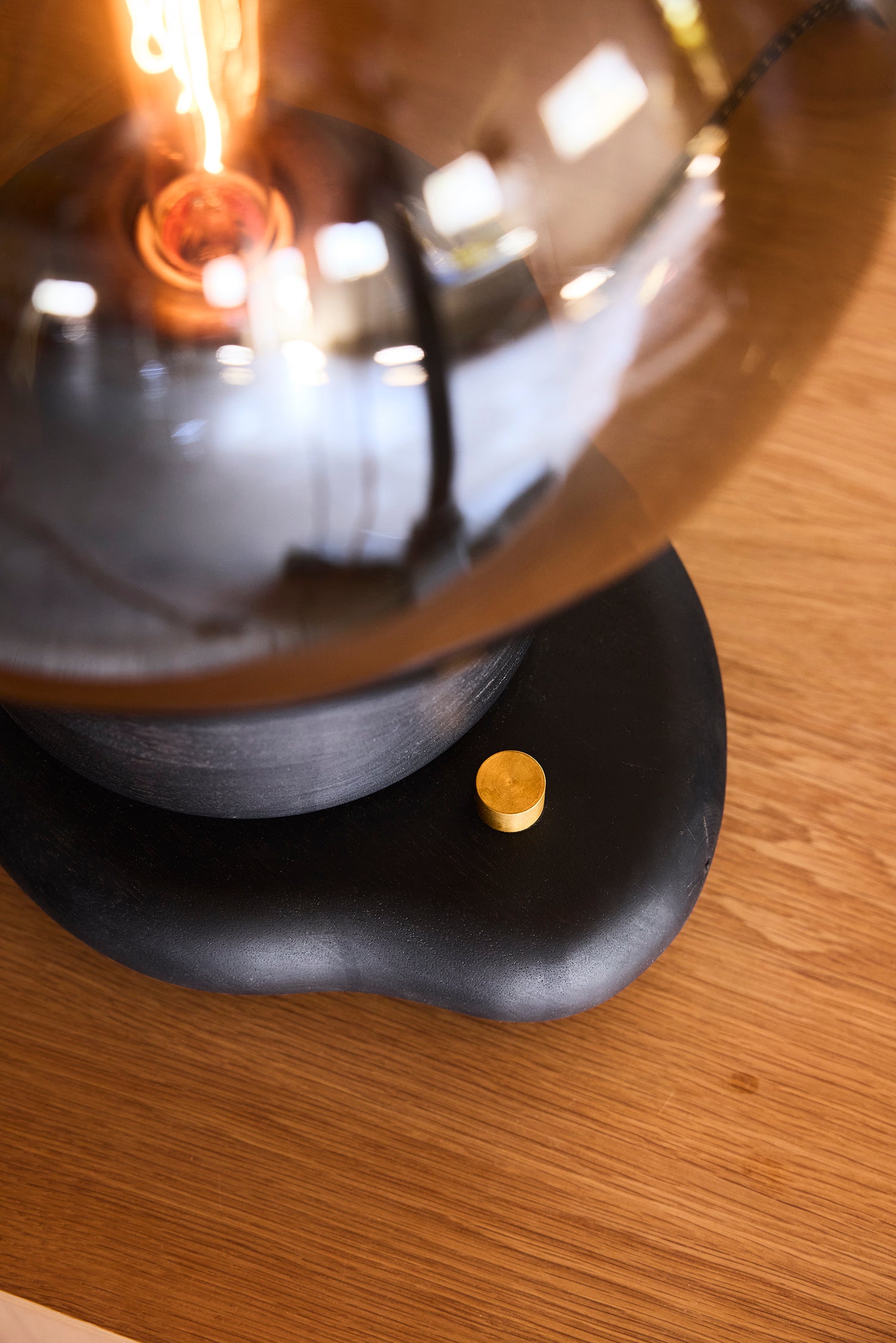 Albi 12" Globe Lamp - Ebony Walnut